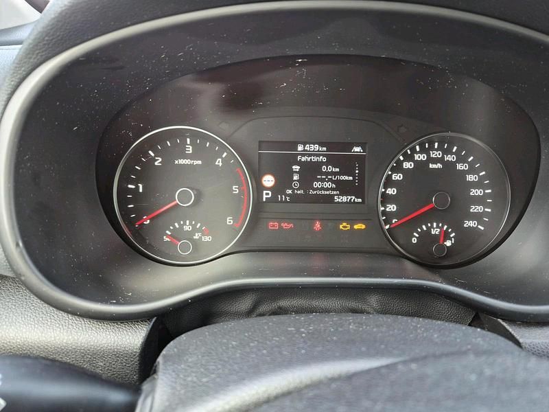 Gebraucht Kia Sportage 136 PS (100 kW) 2021 Weiß SUV