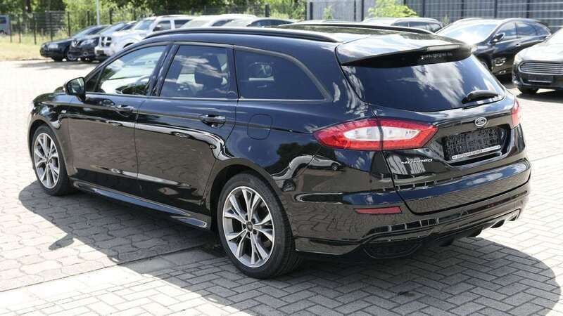 Gebraucht Ford Mondeo ST-Line 150 PS (110 kW) 2017 Schwarz Kombi