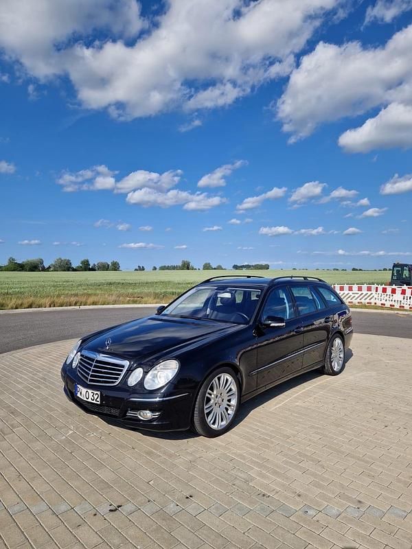 Gebraucht 2007 Mercedes E320 Kombi | 5.550 € (Teuer) - Bild 1/4
