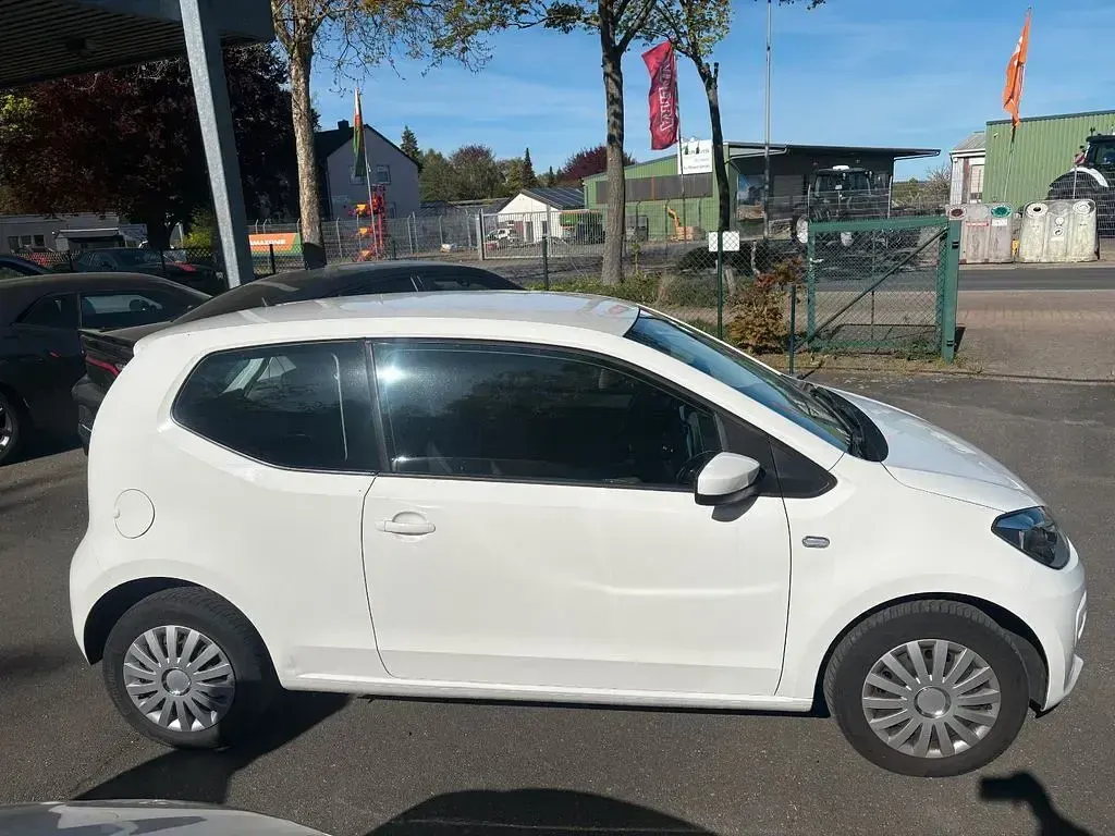 Gebraucht VW up! move up! 75 PS (55 kW) 2012 Weiß Kleinwagen