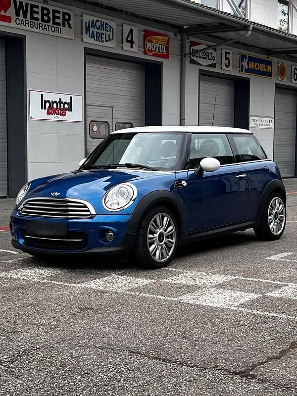 Second-hand Mini Cooper 122 CP (89 kW) 2012 Albastru Hatchback