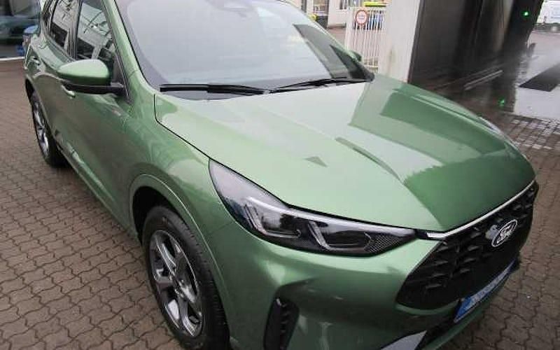 Grün Neu 2025 Ford Kuga ST-Line SUV | 45.990 € (Etwas zu teuer) - Bild 1/4