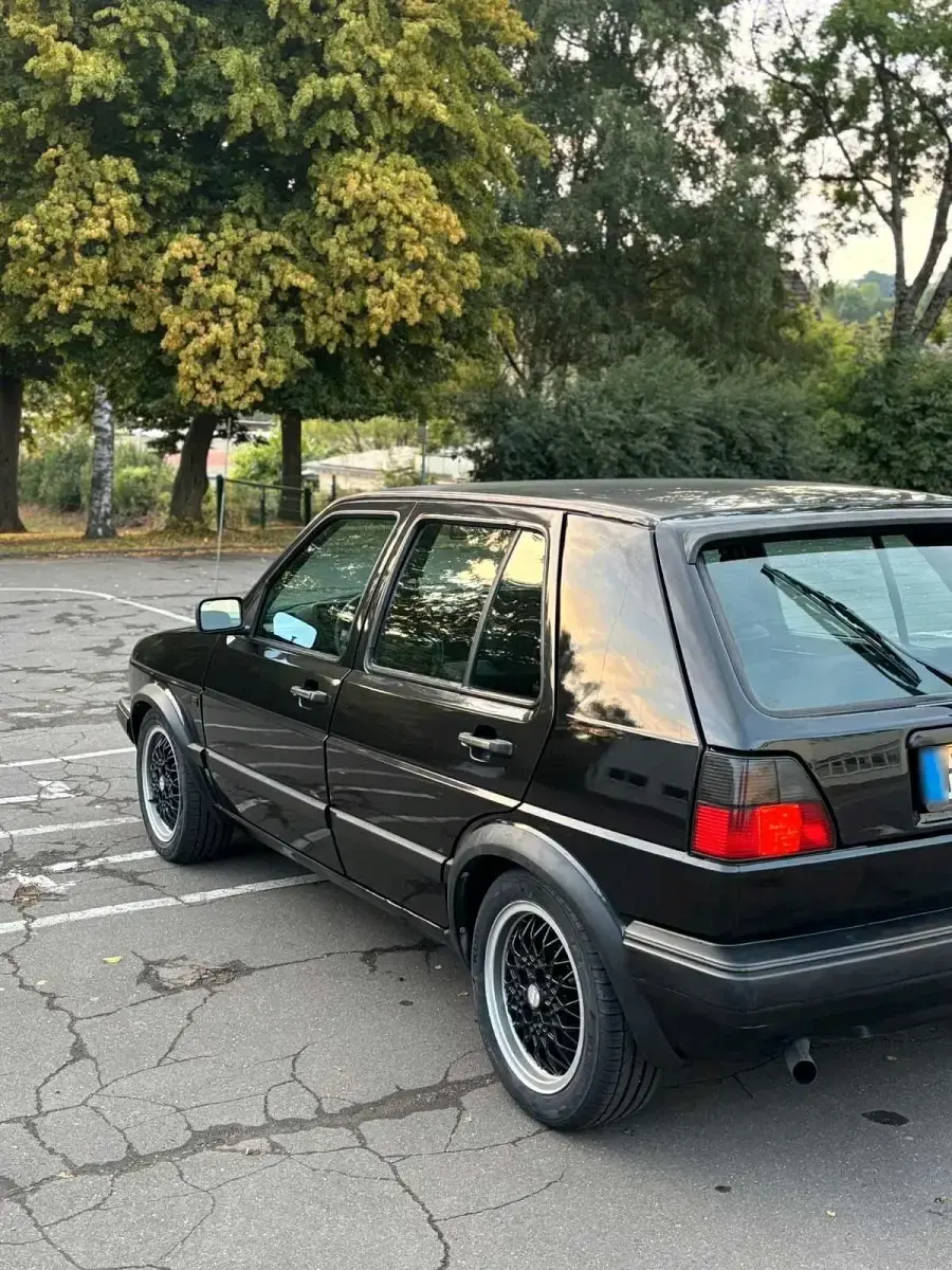 Gebraucht VW Golf II GTD 80 PS (58 kW) 1990 Schwarz Kleinwagen