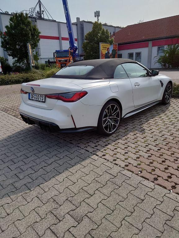 Weiß Gebraucht 2023 BMW M4 Cabriolet Efficient Dynamics Cabrio | 71.500 € (Guter Preis) - Bild 1/4