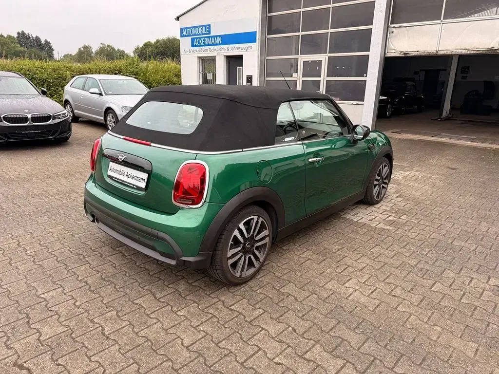 Gebraucht Mini Cooper Cabriolet 136 PS (100 kW) 2021 Grün Cabrio