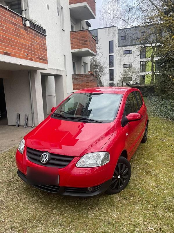 Usado VW Fox Refresh 60 HP (44 kW) 2009 Vermelho Citadino