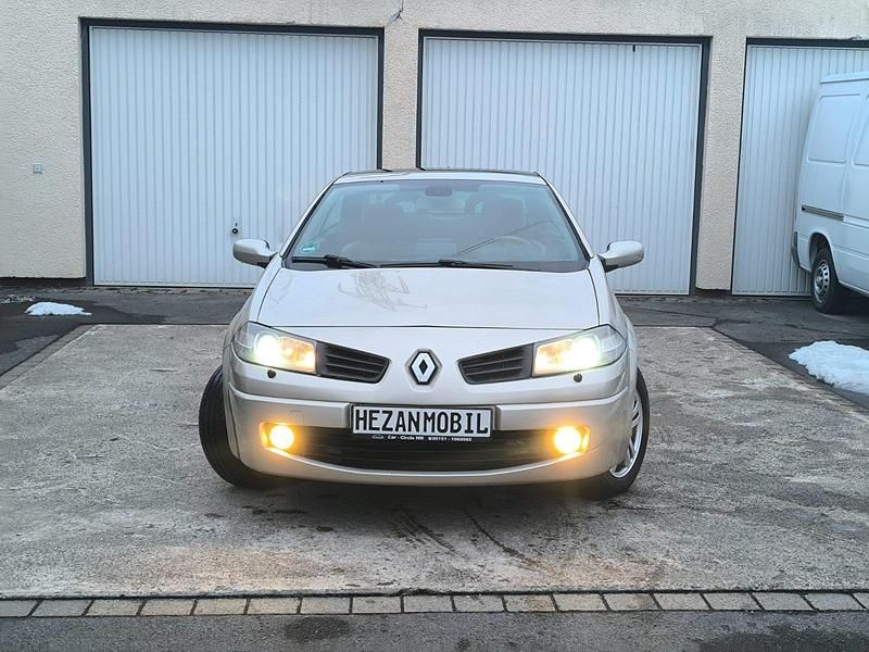 Gebraucht Renault Mégane Cabriolet 130 PS (95 kW) 2007 Gold Cabrio