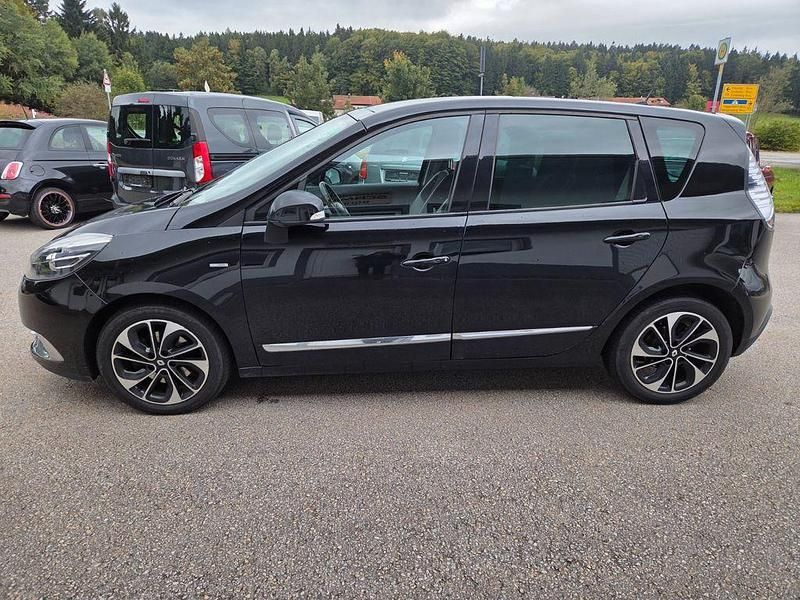 Schwarz Gebraucht 2014 Renault Scénic III Bose Edition Van / Kleinbus | 4.999 € (Fairer Preis) - Bild 1/4