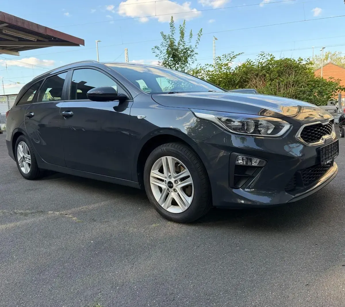 Gebraucht Kia Ceed Sportswagon Edition 7 120 PS (88 kW) 2018 Kombi