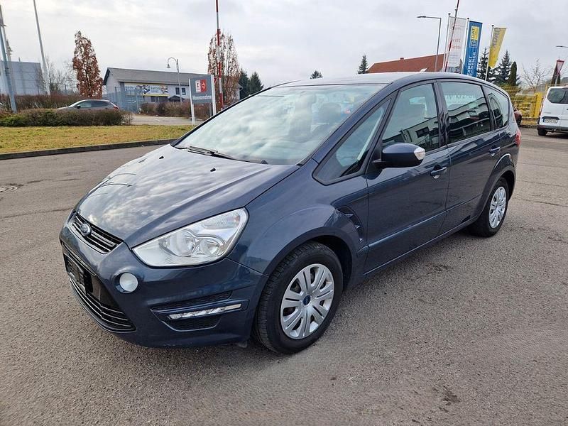 Gebraucht 2011 Ford S-MAX Trend Van / Kleinbus | 3.200 € (Superpreis) - Bild 1/4