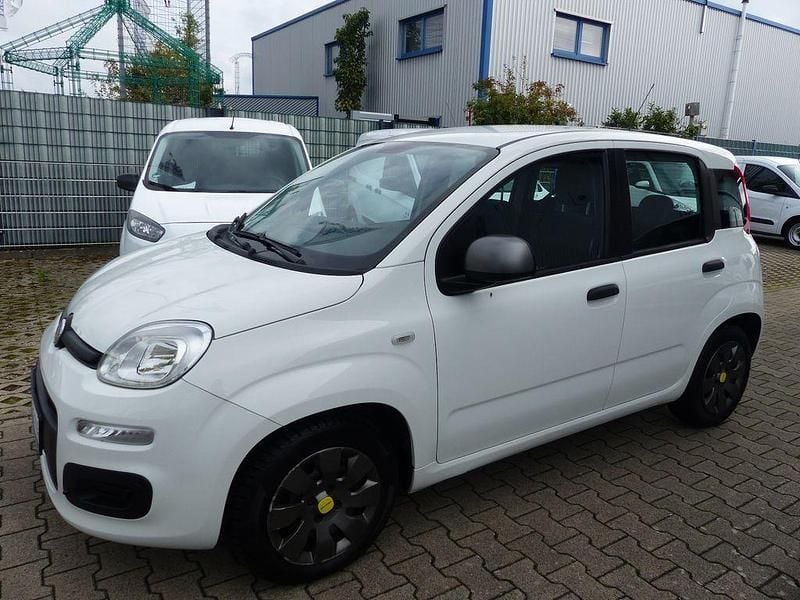 Gebraucht Fiat Panda Easy 60 PS (44 kW) 2014 Weiß Limousine
