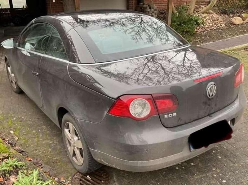 Gebraucht VW Eos Edition 116 PS (85 kW) 2010 Braun Cabrio