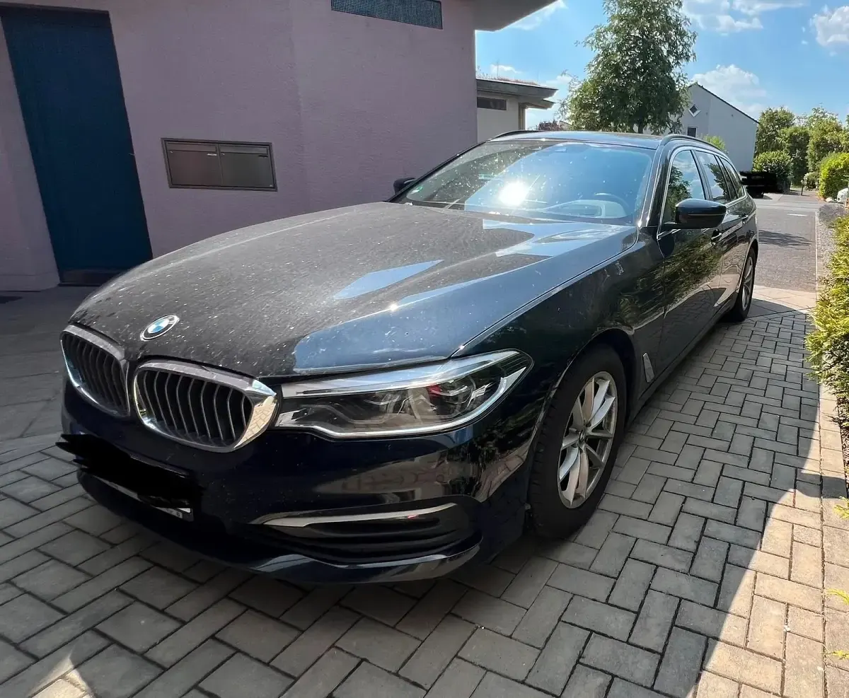 Gebraucht BMW 520 190 PS (139 kW) 2020 Schwarz Kombi