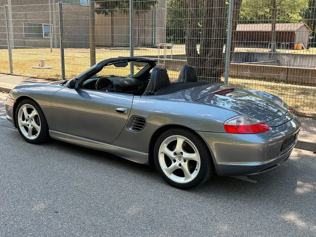 Gebraucht Porsche Boxster 228 PS (167 kW) 2004 Grau Cabrio