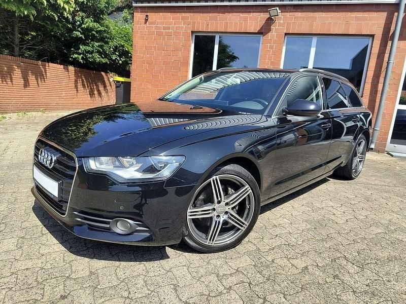 Brillantschwarz Gebraucht 2011 Audi A6 Kombi | 7.950 € (Guter Preis) - Bild 1/4