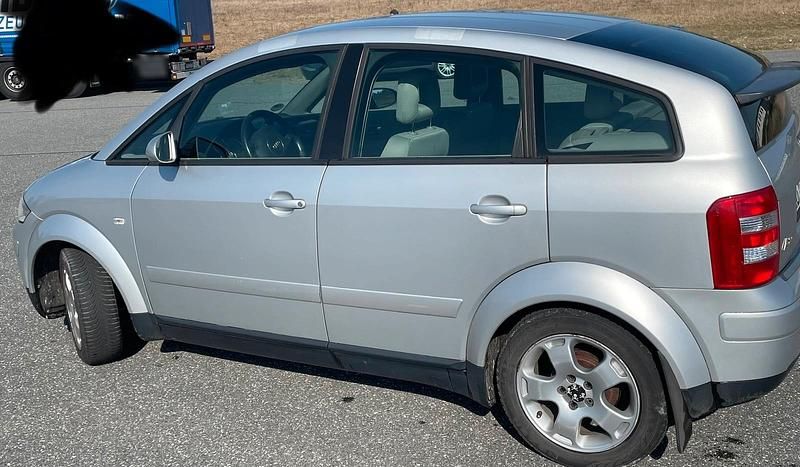 Gebraucht Audi A2 75 PS (55 kW) 2003 Silber Kleinwagen