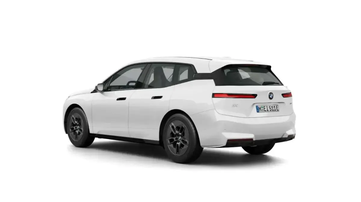 Gebraucht BMW iX 300 kW (408 PS) 2026 Alpinweiss uni SUV