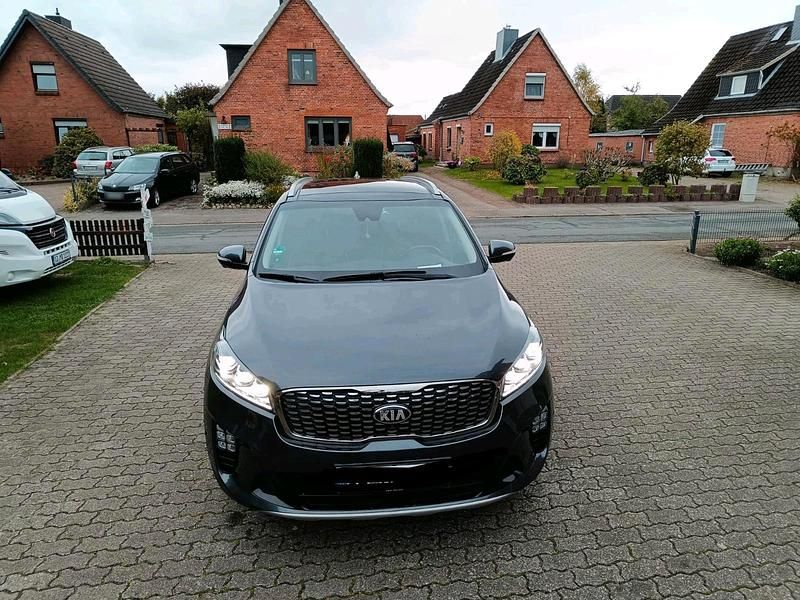 Gebraucht Kia Sorento 200 PS (147 kW) 2018 Grau SUV