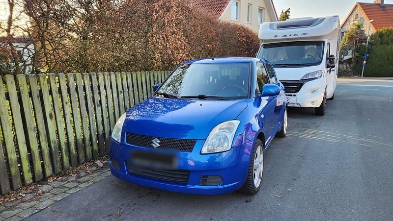 Gebraucht Suzuki Swift 92 PS (67 kW) 2007 Blau Kleinwagen