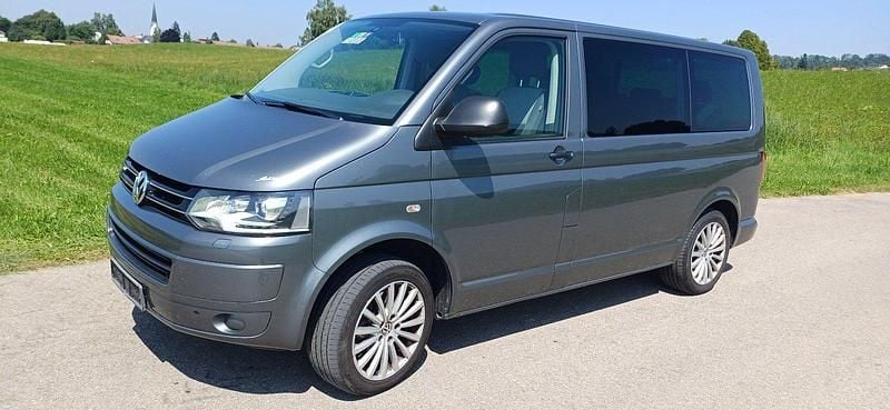 Grau Gebraucht 2014 VW T5 Van | 25.500 € - Bild 1/4