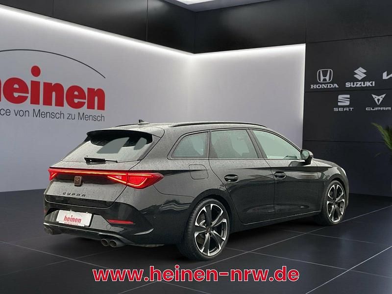 Gebraucht Cupra Leon VZ 300 PS (220 kW) 2023 Schwarz Limousine