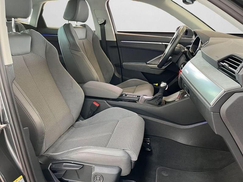 Gebraucht Audi Q3 Sportback Business 150 PS (110 kW) 2023 Daytonagrau perleffekt (metallic) SUV