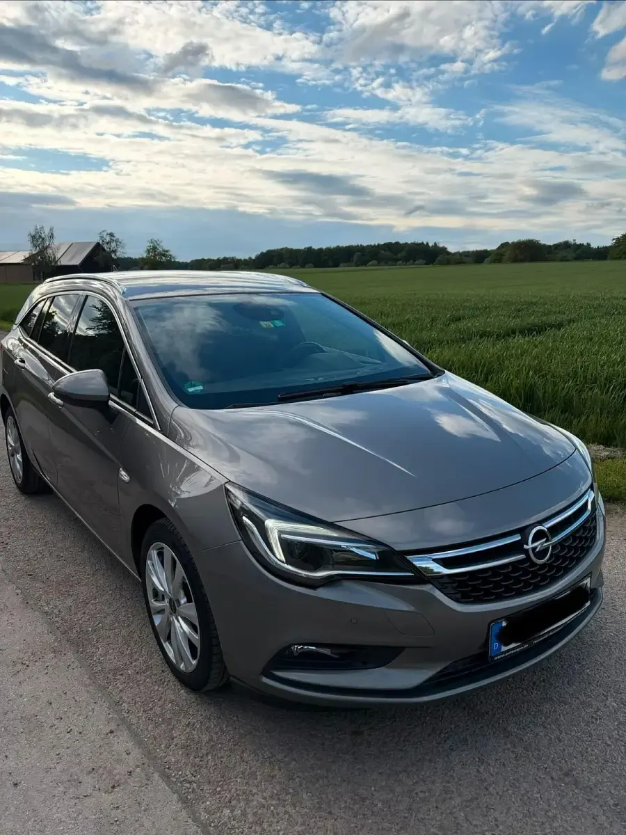 Gebraucht Opel Astra 136 PS (100 kW) 2017 Grau Kombi