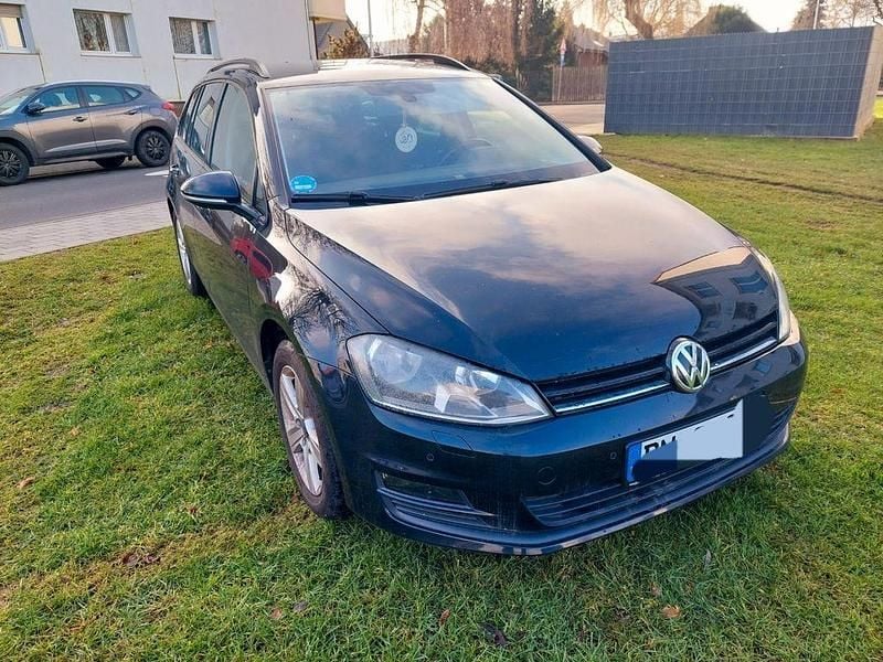 Schwarz Gebraucht 2013 VW Golf VII Comfortline Kombi | 6.750 € (Superpreis) - Bild 1/4