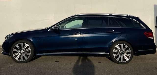 Usata Mercedes E350 252 CV (185 kW) 2013 Blu Station wagon