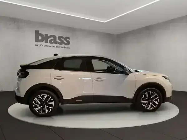 Nowe Citroën C4 145 KM (106 kW) 2025 Biały SUV