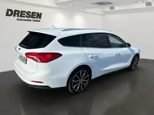 Second-hand Ford Focus Titanium 126 CP (92 kW) 2020 Alb Break