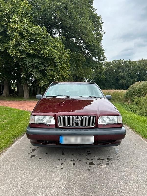 Rot Gebraucht 1991 Volvo 850 Limousine | 3.200 € - Bild 1/4