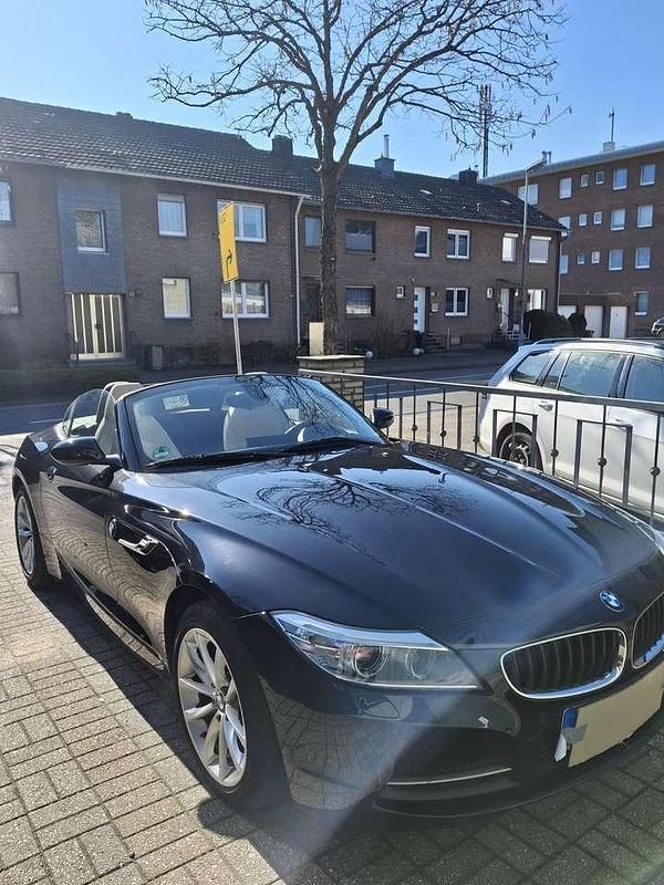 Gebraucht BMW Z4 184 PS (135 kW) 2016 Schwarz Cabrio