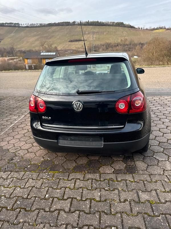 Gebraucht VW Golf VI Edition 80 PS (58 kW) 2008 Schwarz Kleinwagen