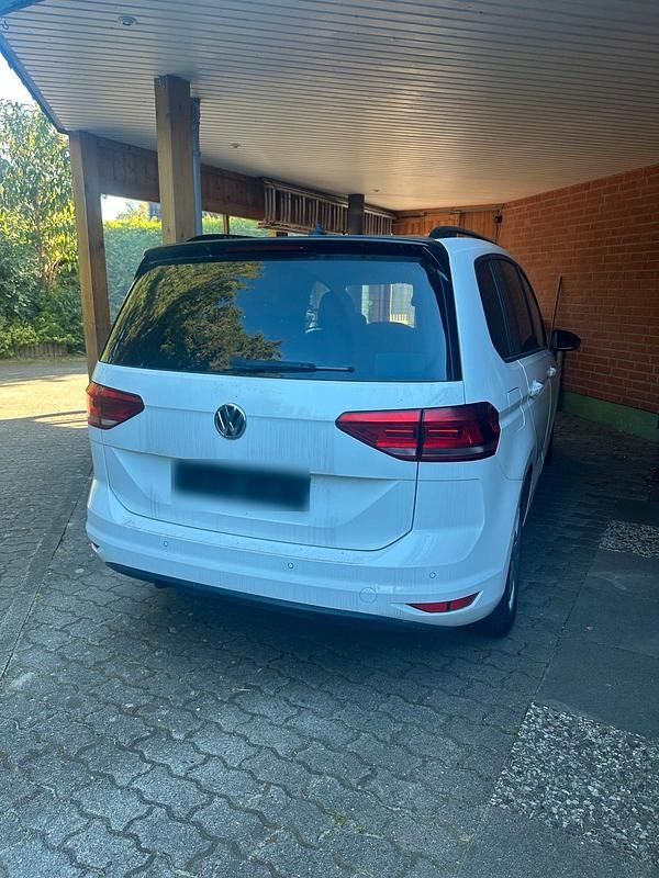 Gebraucht VW Touran 116 PS (85 kW) 2020 Van / Kleinbus
