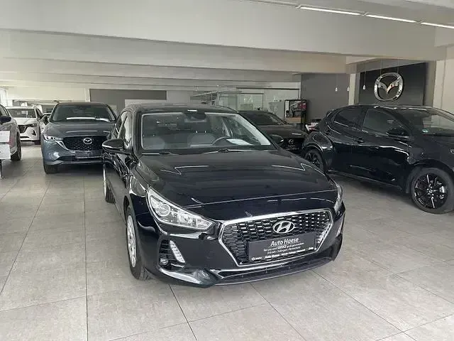 Gebraucht Hyundai i30 Select 101 PS (74 kW) 2018 Kombi