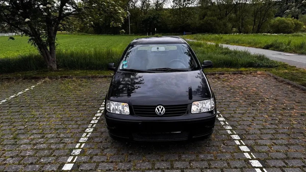 Gebraucht VW Polo 75 PS (55 kW) 2001 Schwarz Kleinwagen