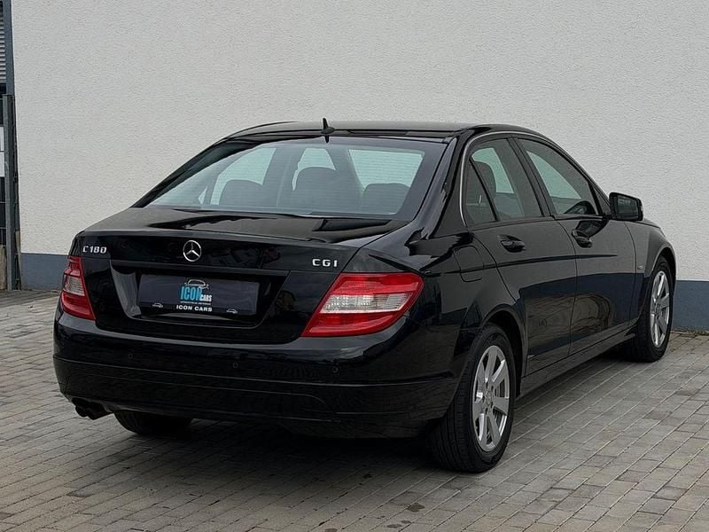 Gebraucht Mercedes C180 156 PS (114 kW) 2010 Schwarz Limousine