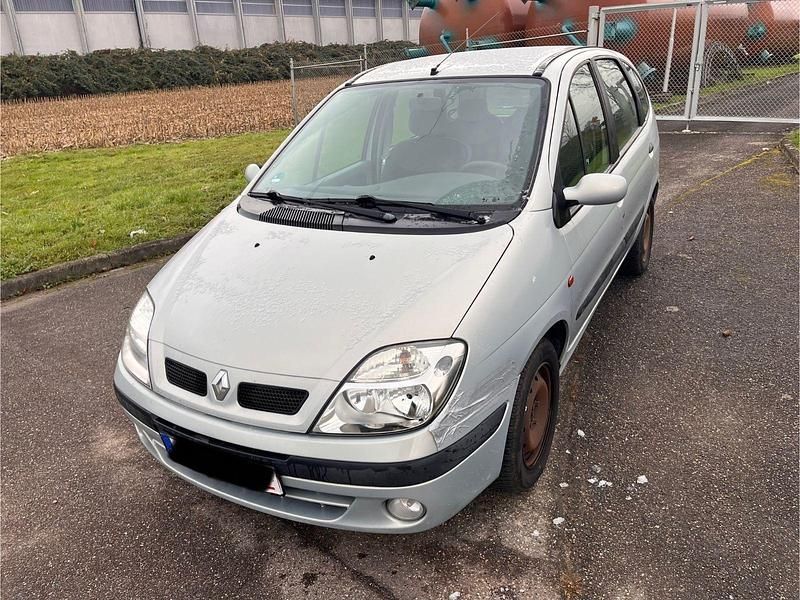 Gebraucht Renault Scénic Authentique 107 PS (78 kW) 2002 Silber Van / Kleinbus