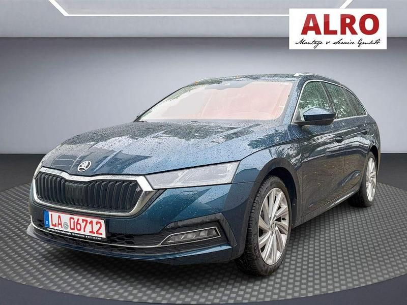 Modra lava/lava blau Gebraucht 2022 Skoda Octavia Style Kombi | 22.300 € (Fairer Preis) - Bild 1/4