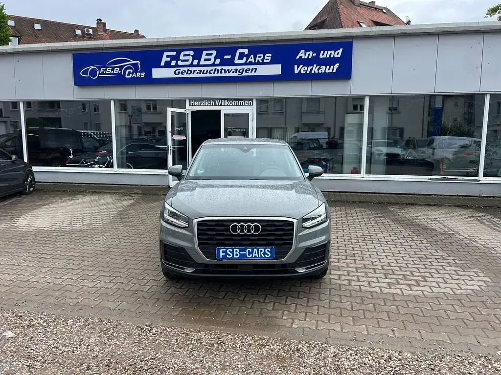 Gebraucht Audi Q2 Sport 150 PS (110 kW) 2018 Grau SUV