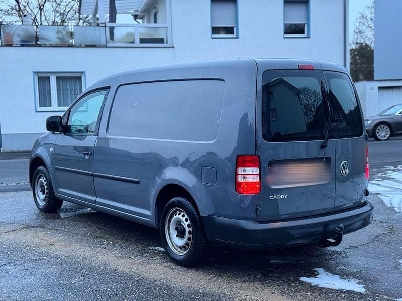 Gebraucht VW Caddy Maxi 102 PS (75 kW) 2012 Grau Van / Kleinbus