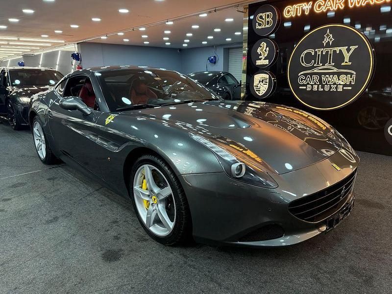 Gebraucht Ferrari California 560 PS (411 kW) 2015 Grau Cabrio