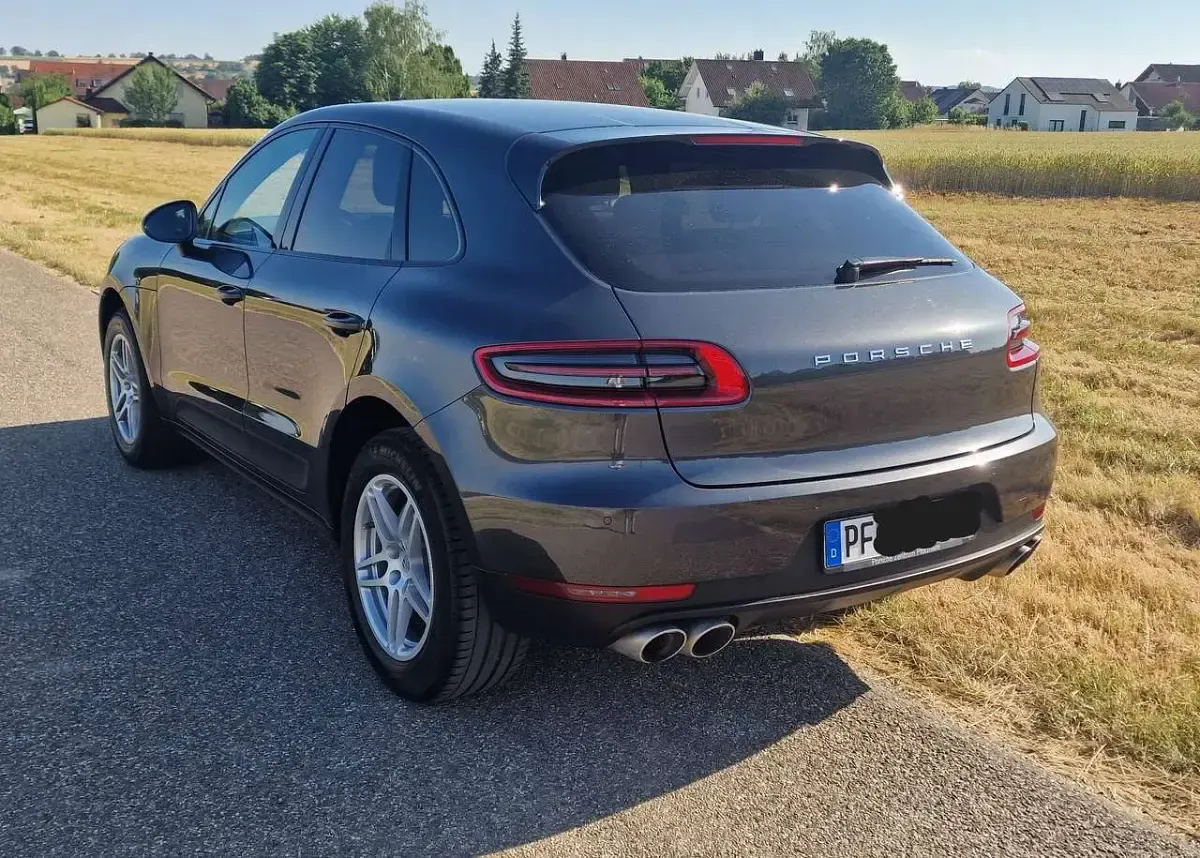 Gebraucht Porsche Macan 258 PS (189 kW) 2016 Grau SUV
