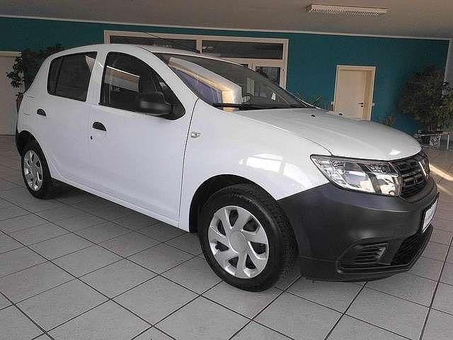 Gebraucht Dacia Sandero Acces 73 PS (53 kW) 2019 Weiß Limousine