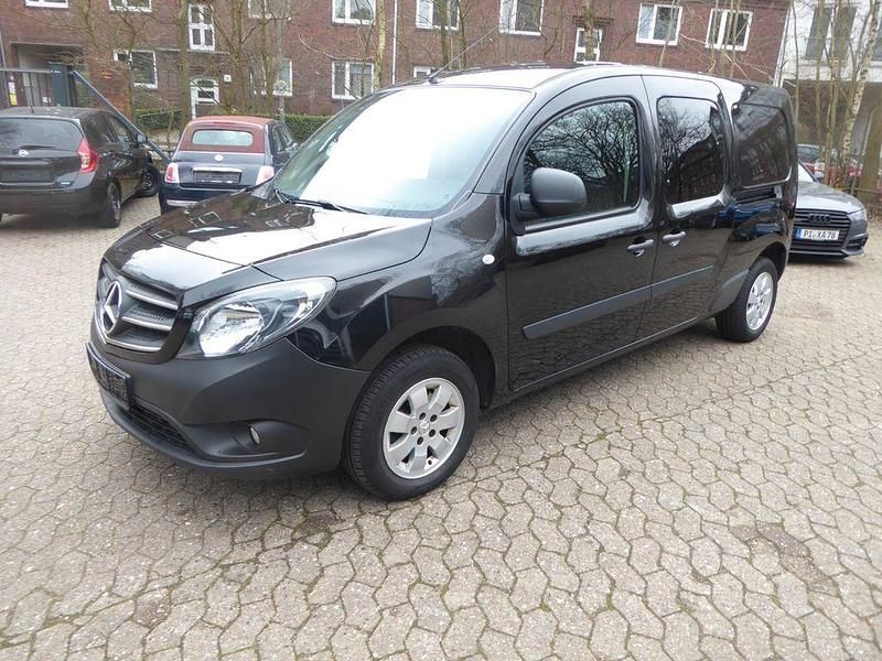 Gebraucht Mercedes Citan 111 110 PS (80 kW) 2017 Schwarz Van / Kleinbus
