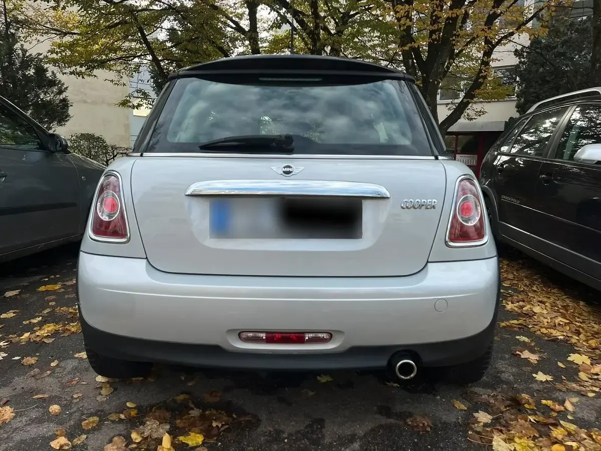 Gebraucht Mini Cooper Coupé 90 PS (66 kW) 2010 Weiß Coupé