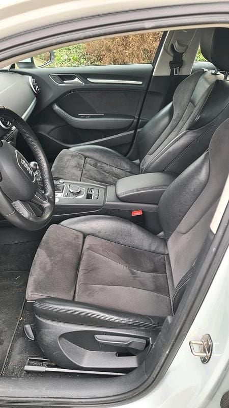 Gebraucht Audi A3 140 PS (102 kW) 2014 Weiß Limousine