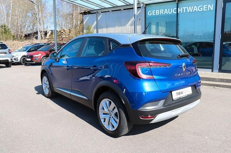 Gebraucht Renault Captur Komfort 101 PS (74 kW) 2020 Blau SUV
