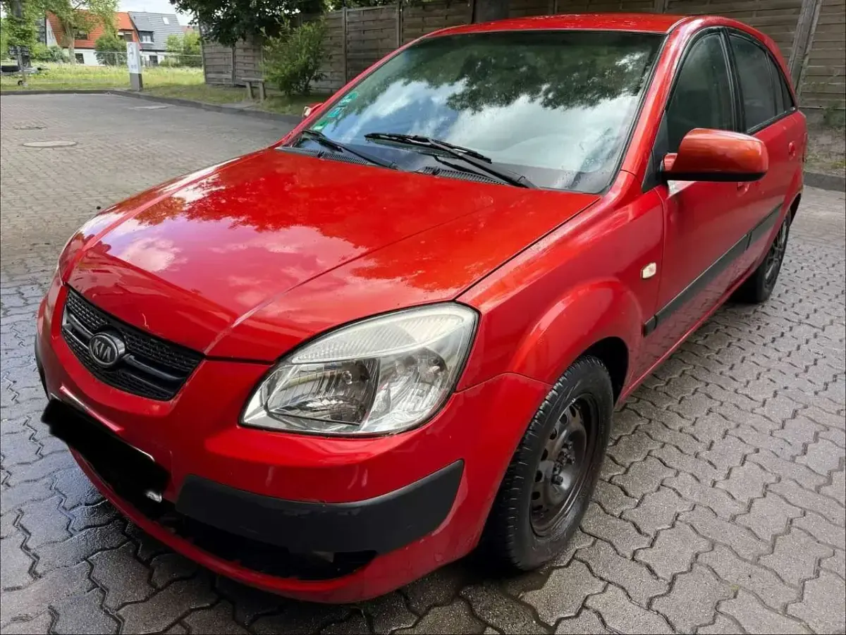 Gebraucht Kia Rio EX 111 PS (81 kW) 2005 Tropical red Kleinwagen